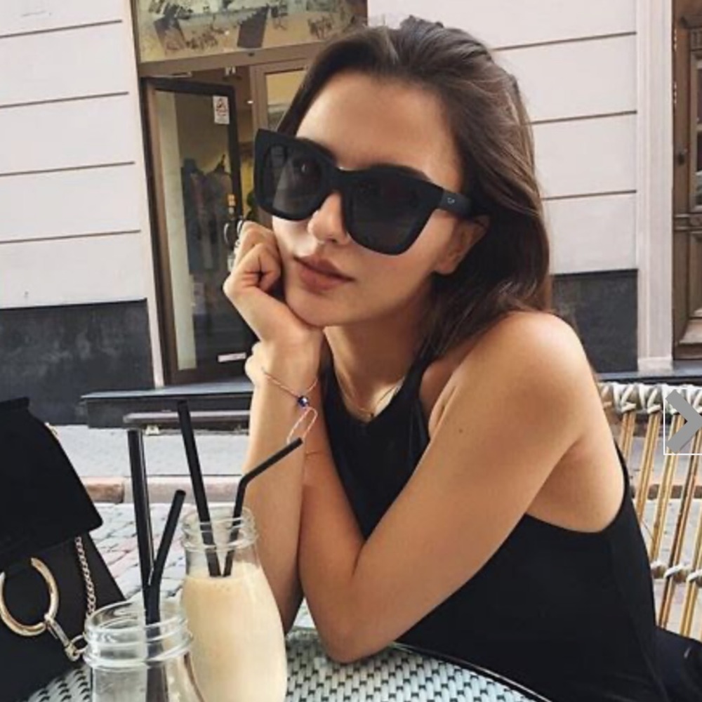 NWT Quay - AFTER HOURS - BLK/SMK Sunnies